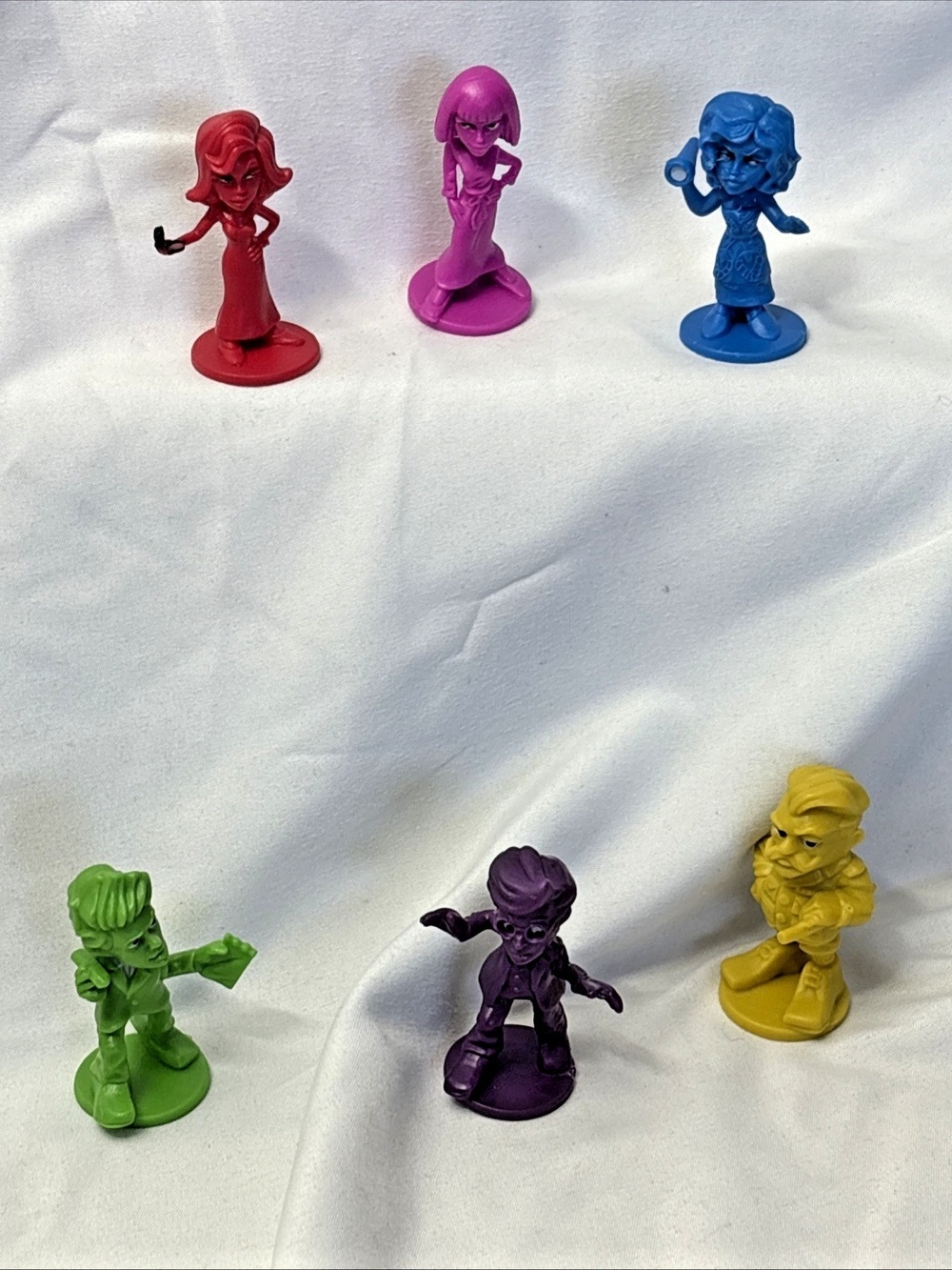 Clue Junior 2015 Case Of The Broken Toy Replacement Parts Pieces 6 Tokens Movers